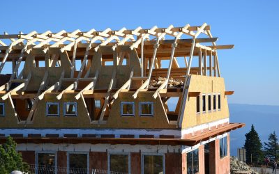 Kan man lägga nytt tak över gammalt?